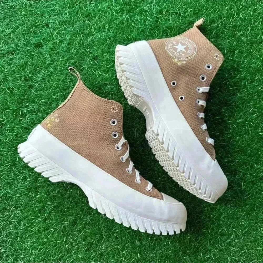 ✨New✨Converse Chuck Taylor All Star Lugged 2.0 Hi Sand Dune - Picture 8 of 8